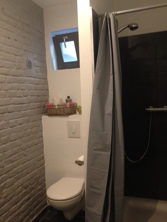 La Tete Ailleurs Otel Durbuy Oda fotoğraf