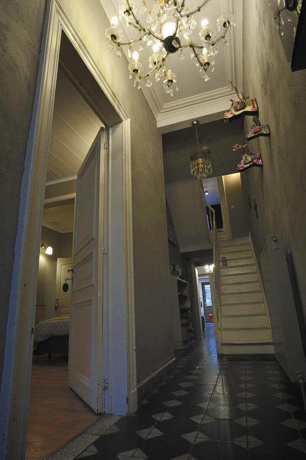 La Tete Ailleurs Otel Durbuy Dış mekan fotoğraf