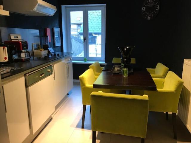 La Tete Ailleurs Otel Durbuy Dış mekan fotoğraf